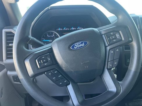 Used 2022 Ford F250 XL w/ STX Appearance Package AWD/4WD image 12