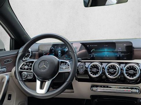 Used 2022 Mercedes-Benz A 220 image 21