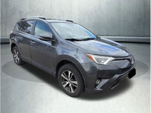 Used 2017 Toyota RAV4 XLE w/ Plus Special Value Package image 2