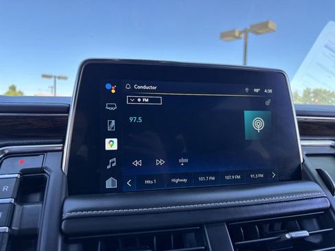 Used 2022 Chevrolet Tahoe Premier AWD/4WD image 21