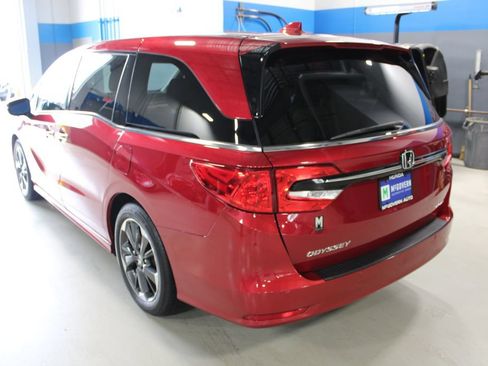 Used 2023 Honda Odyssey Elite image 27