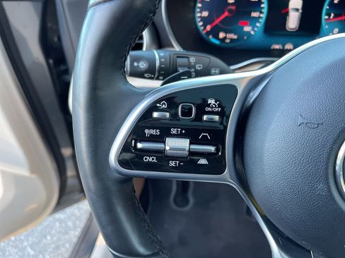 Certified 2021 Mercedes-Benz GLC 300 4MATIC image 18