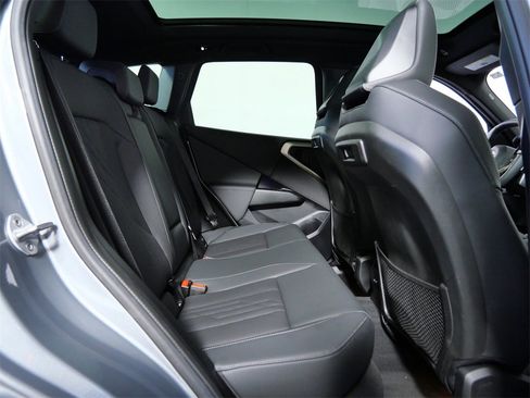 Used 2025 BMW X3 xDrive30i image 14