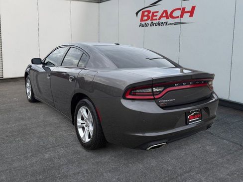 Used 2021 Dodge Charger SXT w/ Leather Interior Group image 11