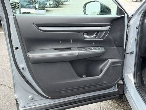 Used 2024 Honda CR-V Sport image 8