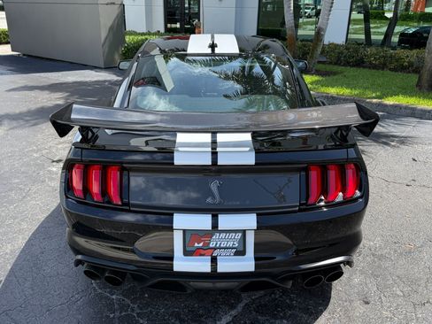 Used 2022 Ford Mustang Shelby GT500 w/ Carbon Fiber Track Pack RWD image 17