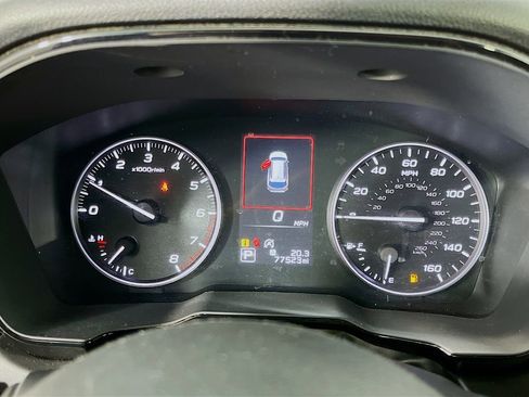 Used 2024 Subaru Outback Premium AWD/4WD image 18