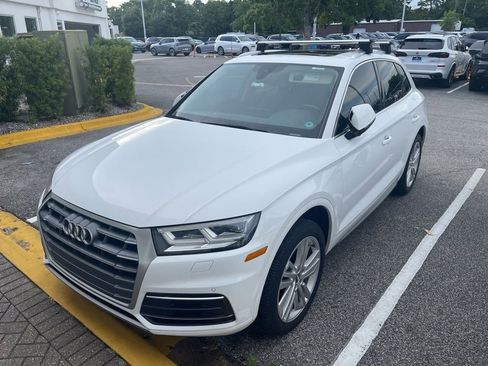 Used 2018 Audi Q5 2.0T Premium Plus w/ Premium Plus Package AWD/4WD image 2