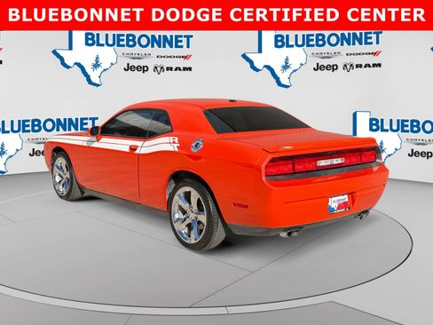 Used 2013 Dodge Challenger R/T RWD image 7