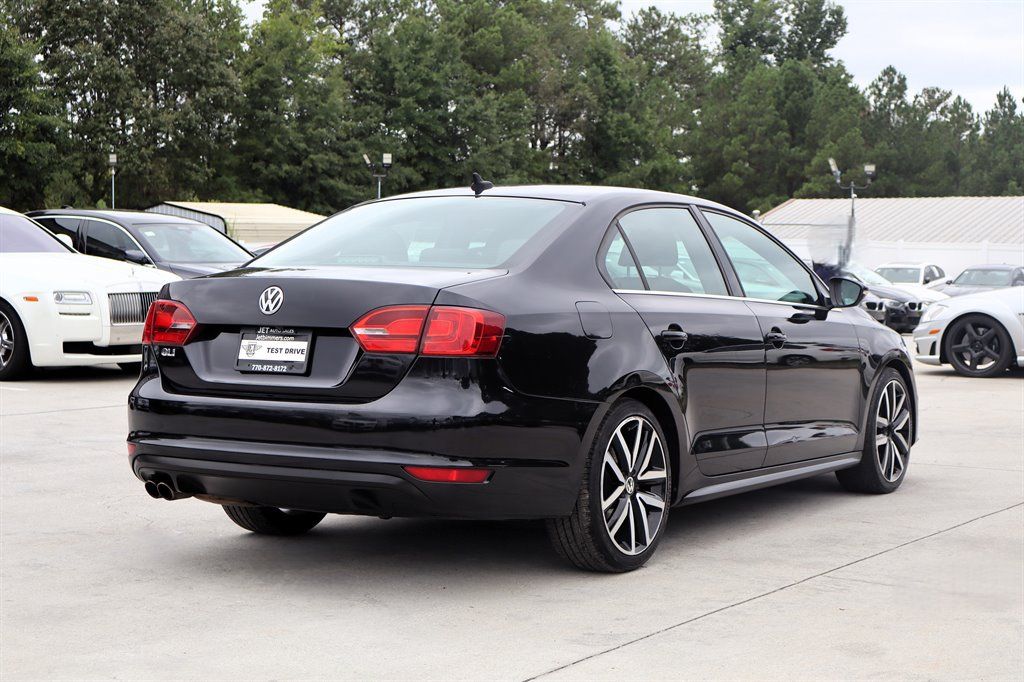 Used 2013 Volkswagen Jetta GLI Autobahn FWD image 7