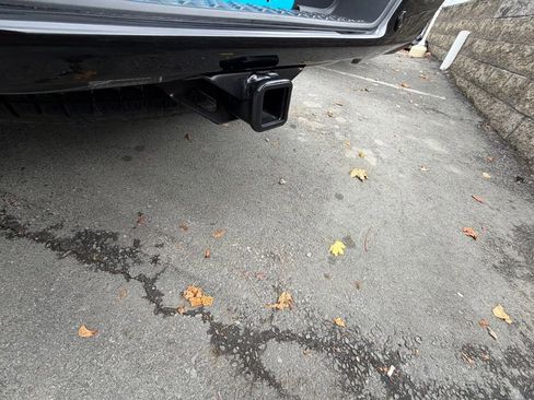 New 2025 Chevrolet Colorado Trail Boss w/ Midnight Edition image 11