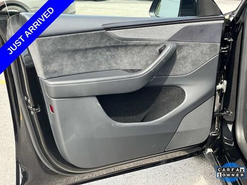 Used 2026 Tesla Model Y Long Range AWD/4WD image 24