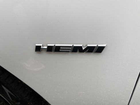 Used 2018 Dodge Charger R/T image 13