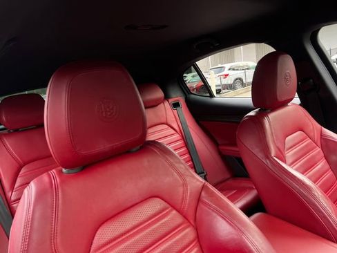 Used 2018 Alfa Romeo Stelvio Ti Sport image 27