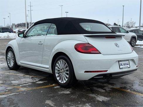 Used 2019 Volkswagen Beetle 2.0T SE image 5
