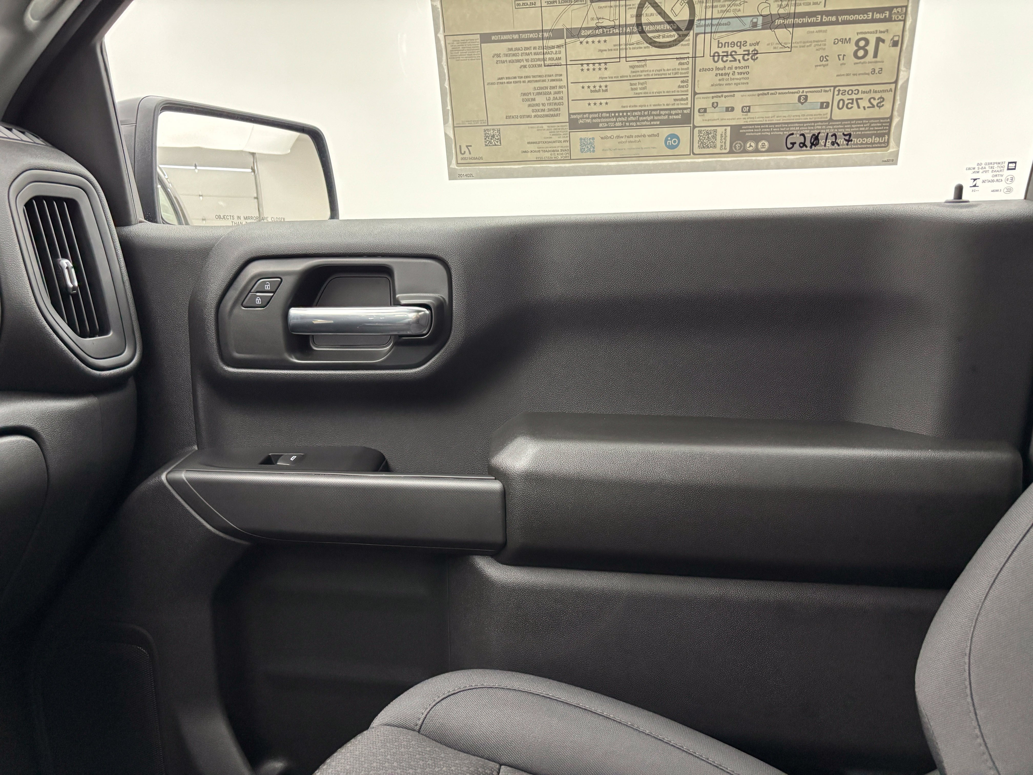 New 2026 GMC Sierra 1500 Pro w/ Pro Value Package AWD/4WD image 31