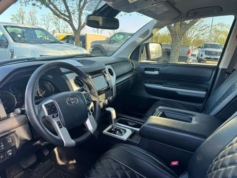 Used 2021 Mitsubishi Outlander SEL image 11