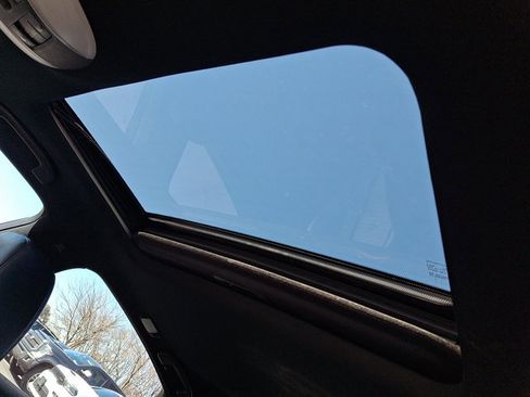 Used 2015 INFINITI Q70 3.7 w/ Sport Package image 15