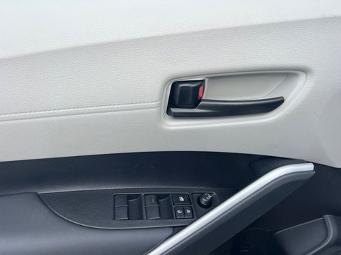 New 2026 Toyota Corolla Cross LE w/ Cold Weather Package image 8