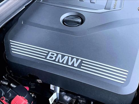 Certified 2023 BMW 530i xDrive w/ Premium Package AWD/4WD image 33