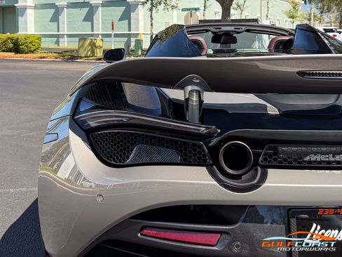 Used 2020 McLaren 720S Performance image 60