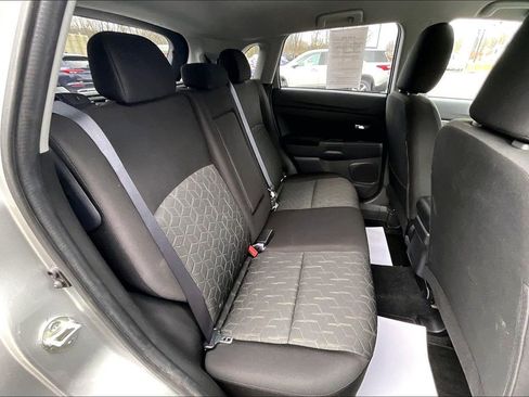 Used 2022 Mitsubishi Outlander Sport ES image 26