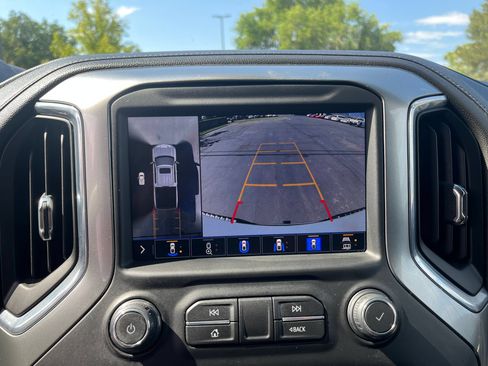 Used 2020 Chevrolet Silverado 1500 LTZ AWD/4WD image 21