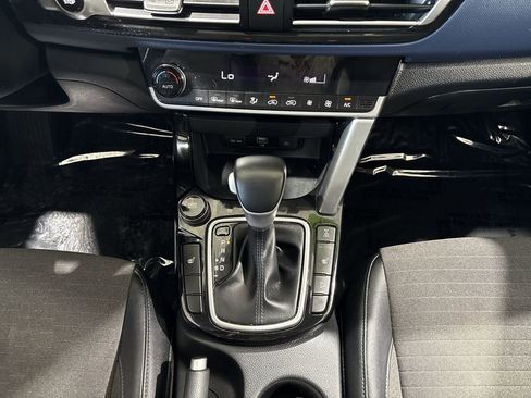 Used 2023 Kia Seltos S image 19