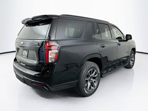 Used 2024 Chevrolet Tahoe Z71 w/ Luxury Package AWD/4WD image 9