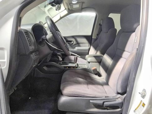 Used 2023 Nissan Frontier S w/ Technology Package RWD image 7