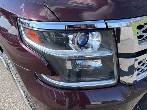 Used 2017 Chevrolet Tahoe LT w/ LT Signature Package image 12