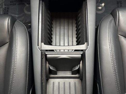 Used 2020 Tesla Model S AWD image 26