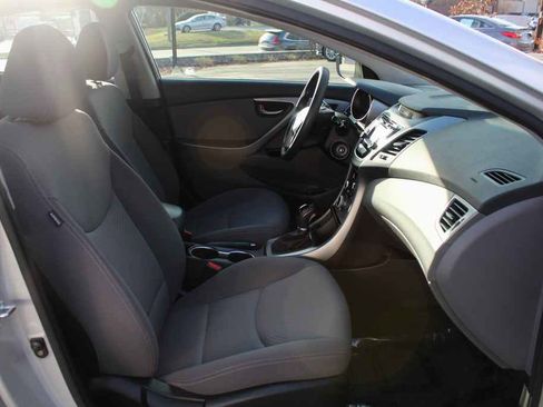 Used 2015 Hyundai Elantra SE w/ Option Group 02 image 27