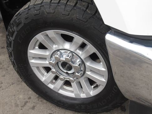 Used 2018 Ford F250 XLT w/ Snow Plow Prep Package image 5