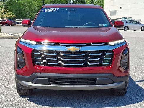 Used 2025 Chevrolet Equinox LT w/ Safety and Technology Package FWD image 5