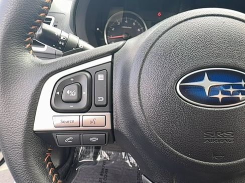 Used 2017 Subaru Crosstrek 2.0i Premium AWD/4WD image 18