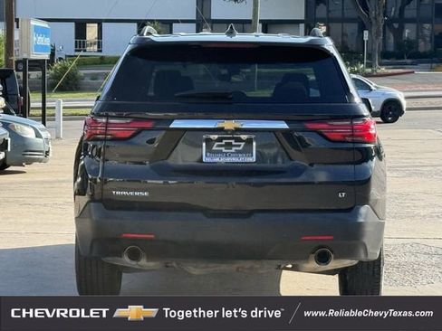 Used 2023 Chevrolet Traverse LT FWD image 9