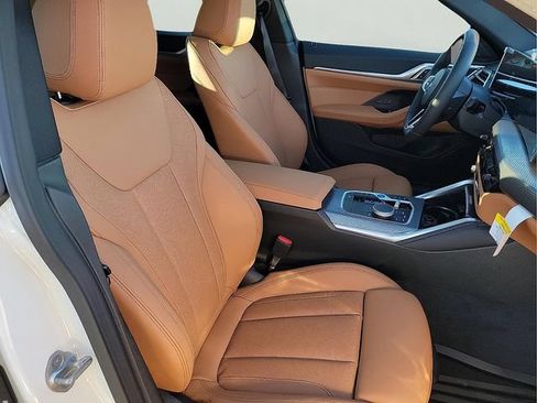 Certified 2026 BMW i4 eDrive40 RWD image 17