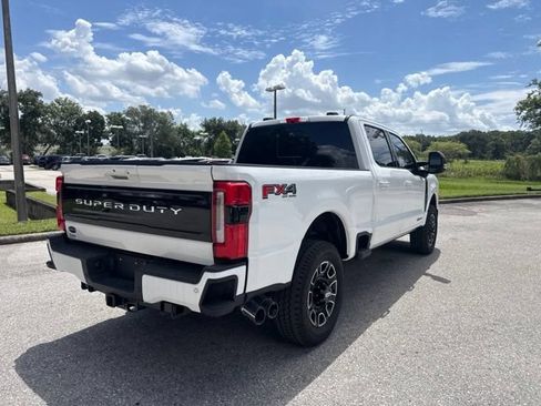 Certified 2025 Ford F250 Platinum w/ FX4 Off-Road Package AWD/4WD image 7