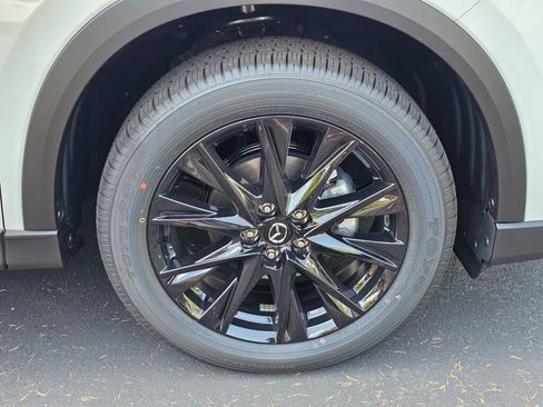 New 2025 MAZDA CX-5 Carbon Edition image 32