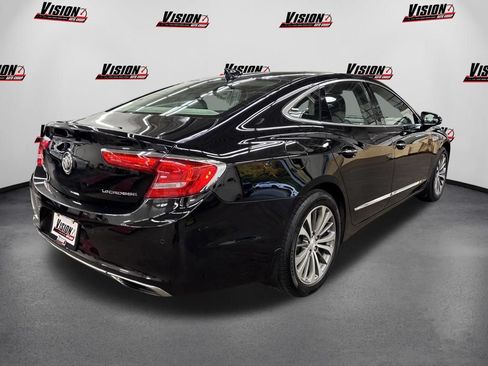 Used 2018 Buick LaCrosse Essence w/ Sun and Shade Package FWD image 5