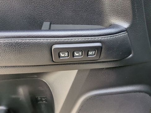 Used 2020 Toyota 4Runner Limited image 18