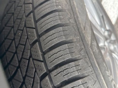 Used 2019 MAZDA CX-5 Touring image 17