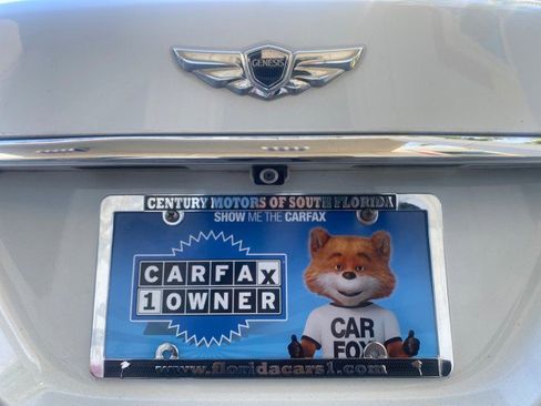 Used 2012 Hyundai Genesis 4.6 image 98