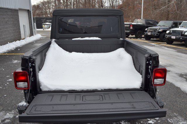 New 2026 Jeep Gladiator Sport AWD/4WD image 34