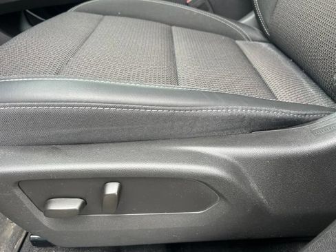 Used 2022 Buick Envision Preferred w/ Safety Package FWD image 23