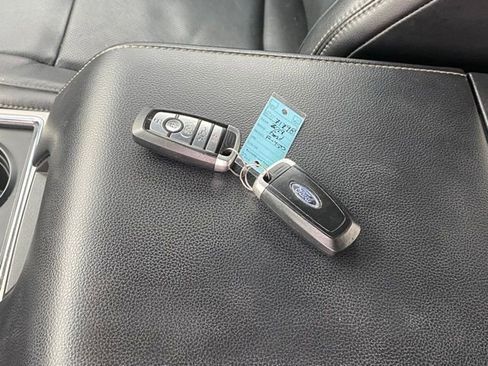 Used 2019 Ford F450 Lariat w/ Lariat Ultimate Package image 29