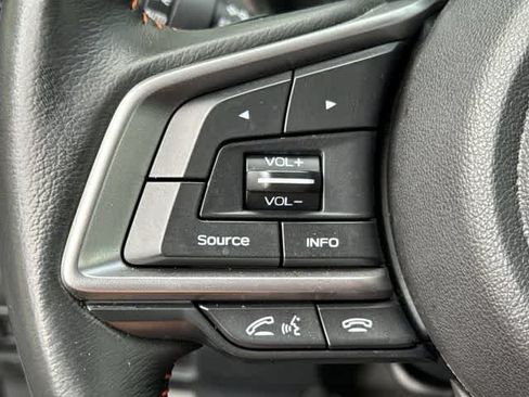 Used 2019 Subaru Crosstrek 2.0i Premium AWD/4WD image 21