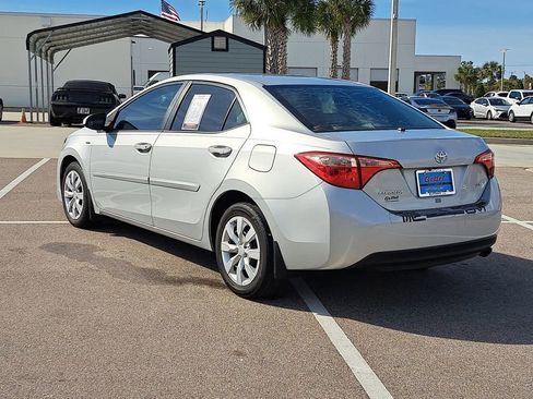 Used 2019 Toyota Corolla LE image 4