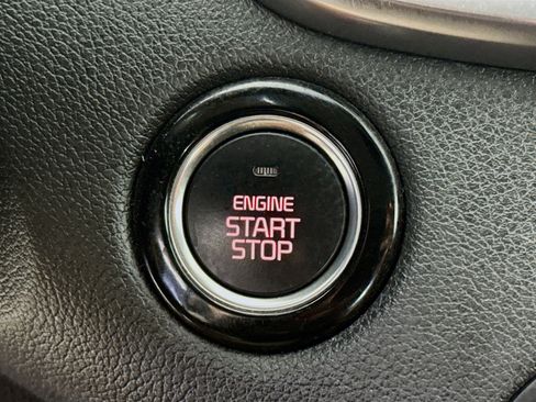 Used 2018 Kia Sorento EX FWD image 21